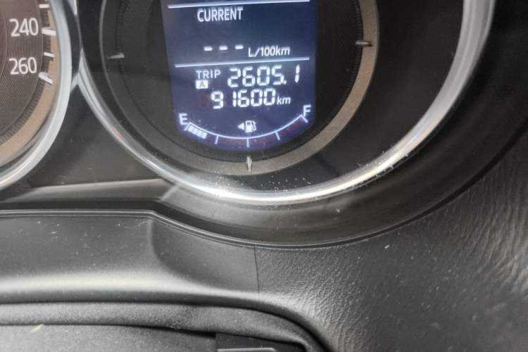 Used Mazda CX-5 2015 2.0L Automatic Two-Wheel Drive Urban Version Odometer Close Up