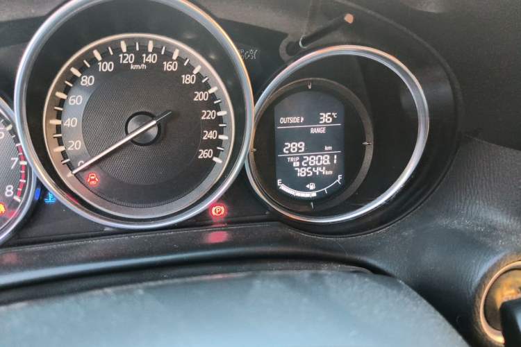 Used Mazda CX-5 2015 2.0L Automatic Two-Wheel Drive Urban Version Odometer Close Up