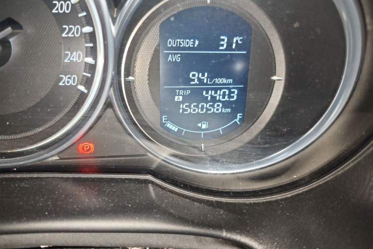 Used Mazda CX-5 2015 2.0L Automatic Two-Wheel Drive Urban Version Odometer Close Up
