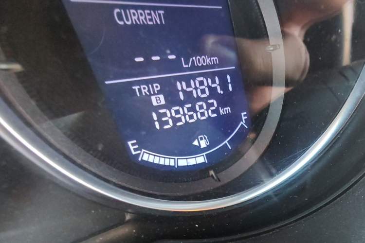 Used Mazda CX-5 2015 2.0L Automatic Two-Wheel Drive Urban Version Odometer Close Up