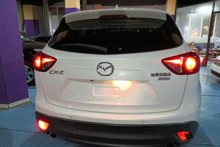 Used Mazda CX-5 2015 2.0L Automatic Two-Wheel Drive Urban Version Rear