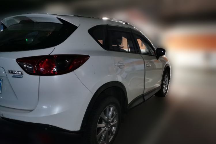 Used Mazda CX-5 2015 2.0L Automatic Two-Wheel Drive Urban Version Rear Right 45 Deg