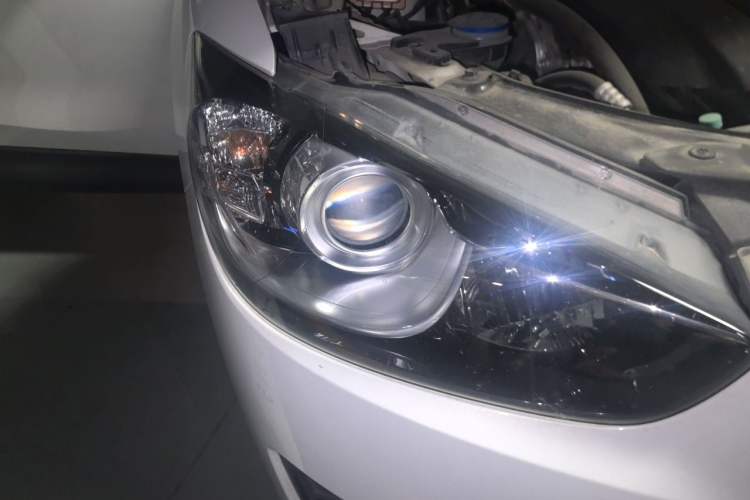 Used Mazda CX-5 2015 2.5L Automatic 4x4 Prestige Edition Right Front Headlight