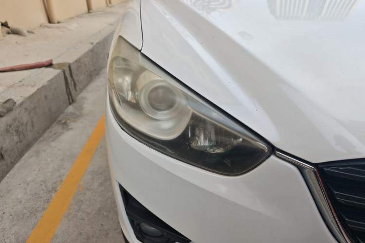 Used Mazda CX-5 2015 2.0L Automatic 2WD Comfort Edition Right Front Headlight