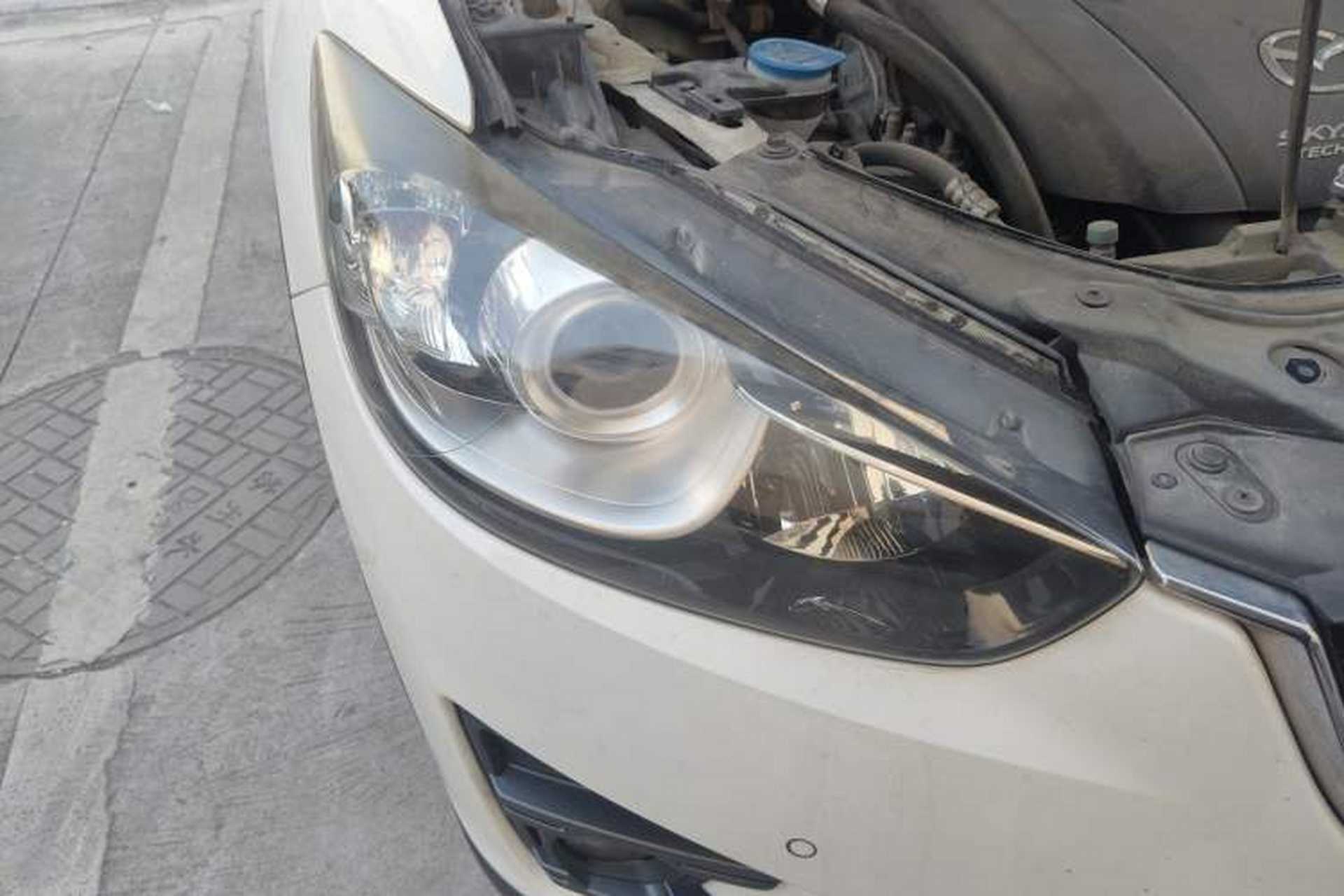 Used Mazda CX-5 2015 2.0L Automatic Two-Wheel Drive Urban Version Right Front Headlight