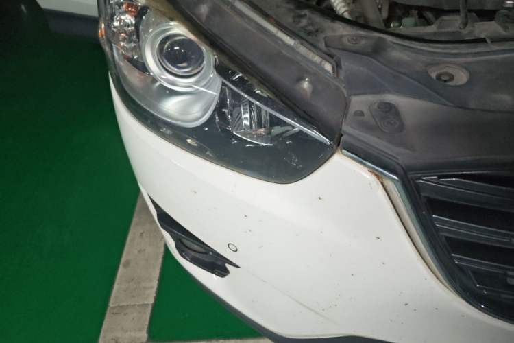 Used Mazda CX-5 2015 2.0L Automatic Two-Wheel Drive Urban Version Right Front Headlight