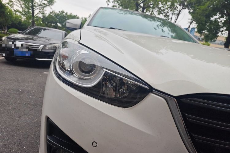 Used Mazda CX-5 2015 2.0L Automatic Two-Wheel Drive Urban Version Right Front Headlight