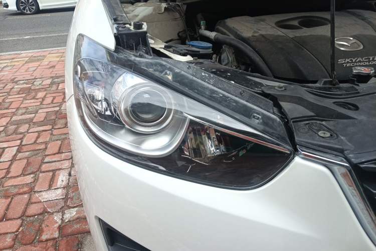 Used Mazda CX-5 2015 2.0L Automatic 2WD Comfort Edition Right Front Headlight