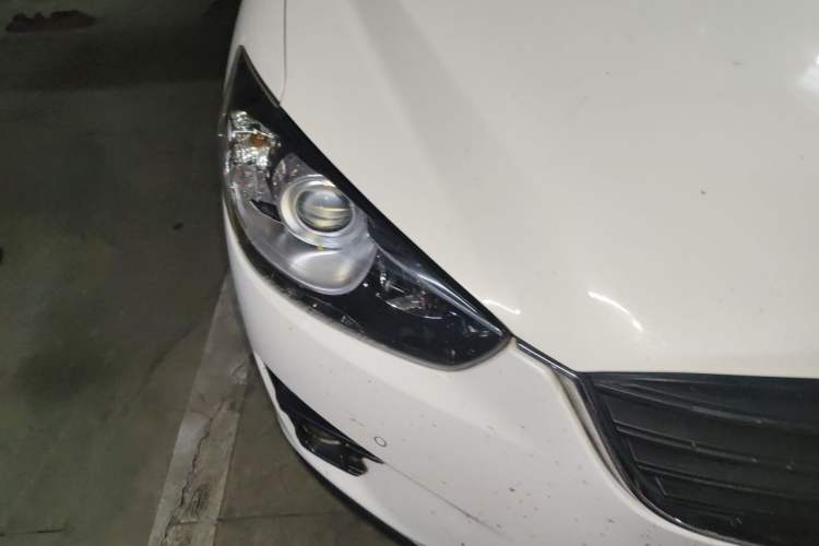 Used Mazda CX-5 2015 2.0L Automatic Two-Wheel Drive Urban Version Right Front Headlight