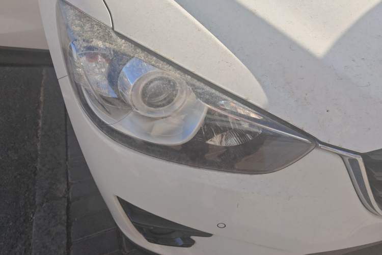 Used Mazda CX-5 2015 2.0L Automatic Two-Wheel Drive Urban Version Right Front Headlight