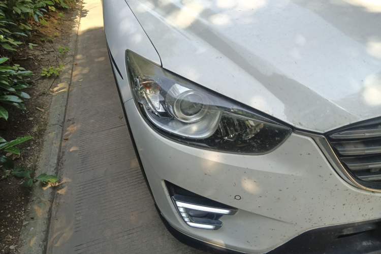 Used Mazda CX-5 2015 2.0L Automatic Two-Wheel Drive Urban Version Right Front Headlight