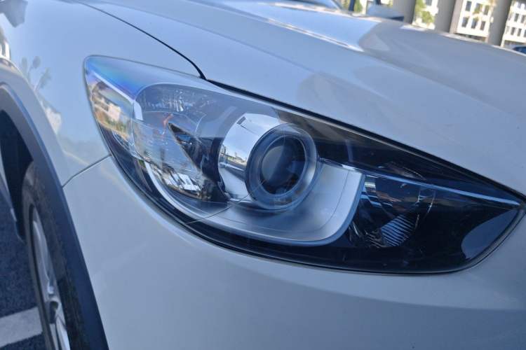 Used Mazda CX-5 2015 2.0L Automatic Two-Wheel Drive Urban Version Right Front Headlight