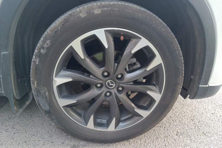 Used Mazda CX-5 2015 2.5L Automatic 4x4 Flagship Model Right Front Wheel Hub