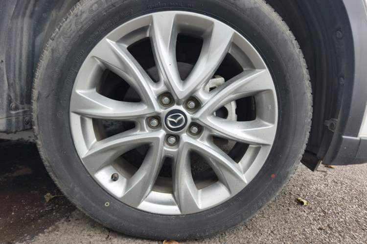 Used Mazda CX-5 2015 2.5L Automatic 4x4 Prestige Edition Right Front Wheel Hub