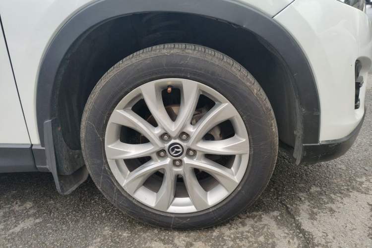 Used Mazda CX-5 2015 2.5L Automatic 4x4 Prestige Edition Right Front Wheel Hub