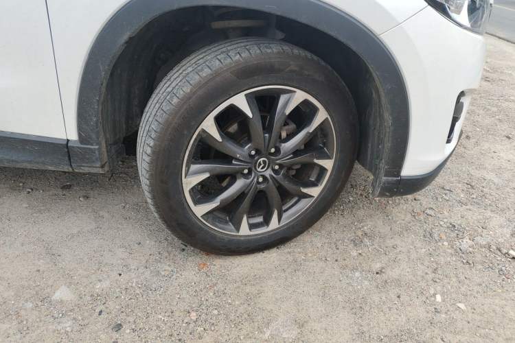 Used Mazda CX-5 2015 2.5L Automatic 4x4 Prestige Edition Right Front Wheel Hub