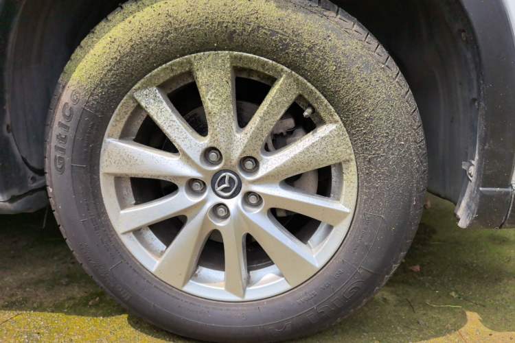 Used Mazda CX-5 2015 2.0L Manual Two-Wheel Drive Comfort Version Right Front Wheel Hub