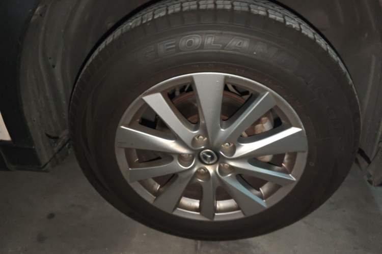 Used Mazda CX-5 2015 2.0L Automatic Two-Wheel Drive Urban Version Right Front Wheel Hub