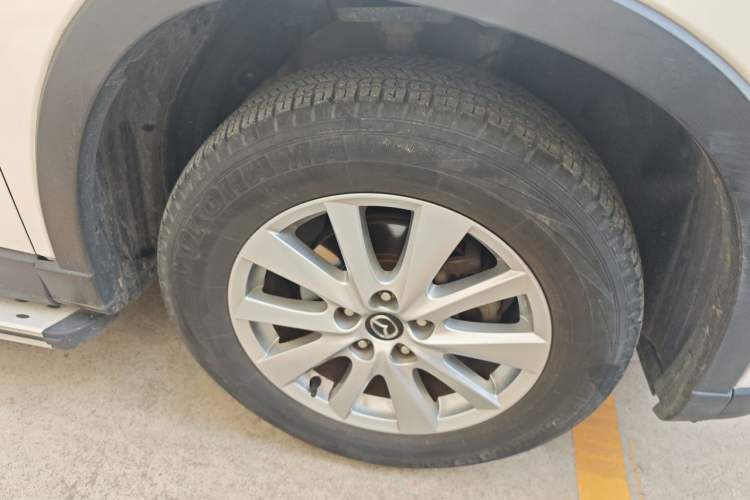 Used Mazda CX-5 2015 2.0L Automatic 2WD Comfort Edition Right Front Wheel Hub