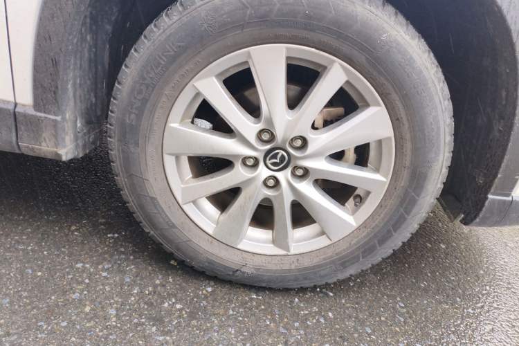 Used Mazda CX-5 2015 2.0L Automatic Two-Wheel Drive Urban Version Right Front Wheel Hub