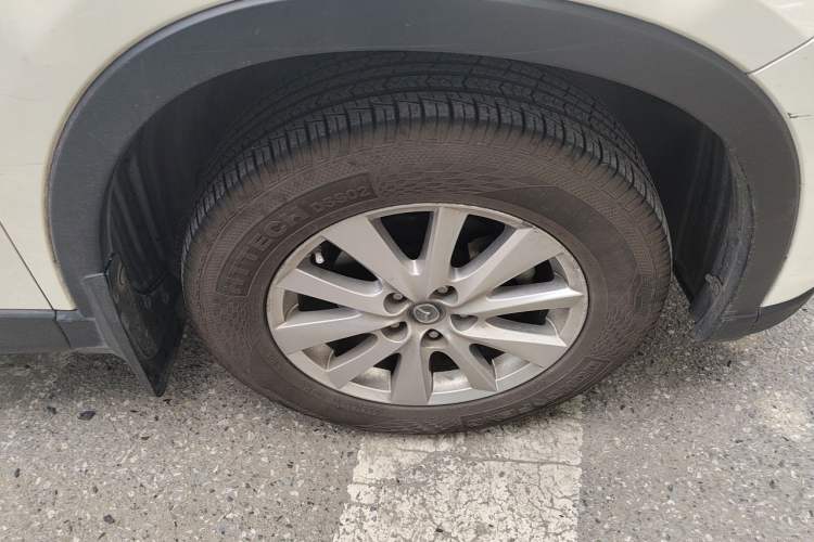 Used Mazda CX-5 2015 2.0L Automatic Two-Wheel Drive Urban Version Right Front Wheel Hub