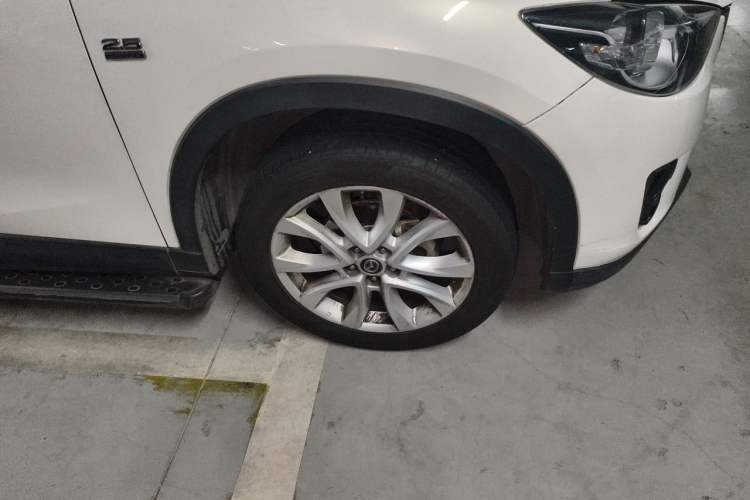 Used Mazda CX-5 2015 2.5L Automatic 4x4 Prestige Edition Right Front Wheel Hub