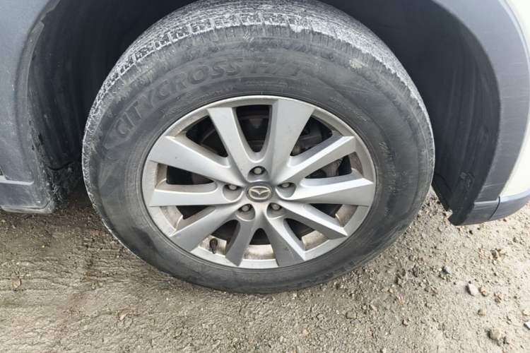 Used Mazda CX-5 2015 2.0L Automatic Two-Wheel Drive Urban Version Right Front Wheel Hub