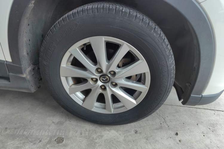 Used Mazda CX-5 2015 2.0L Automatic Two-Wheel Drive Urban Version Right Front Wheel Hub