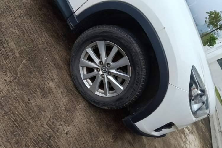 Used Mazda CX-5 2015 2.0L Automatic Two-Wheel Drive Urban Version Right Front Wheel Hub