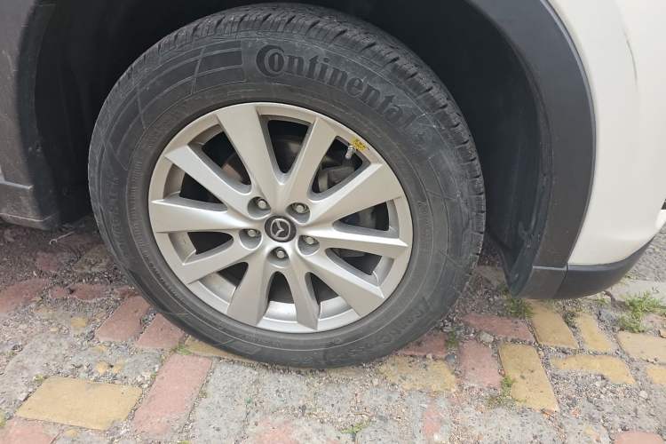 Used Mazda CX-5 2015 2.0L Automatic Two-Wheel Drive Urban Version Right Front Wheel Hub