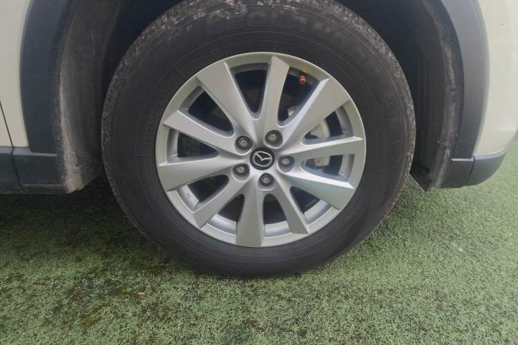 Used Mazda CX-5 2015 2.0L Automatic Two-Wheel Drive Urban Version Right Front Wheel Hub