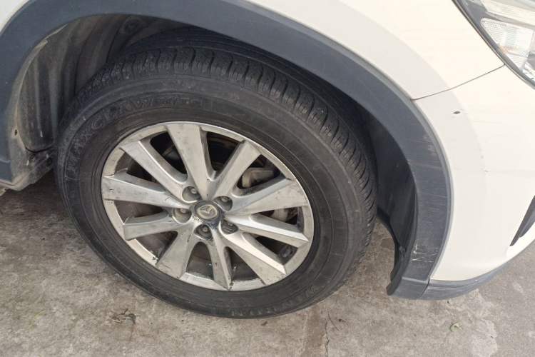 Used Mazda CX-5 2015 2.0L Automatic Two-Wheel Drive Urban Version Right Front Wheel Hub