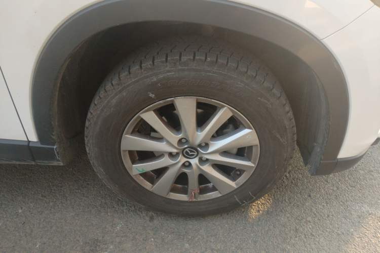 Used Mazda CX-5 2015 2.0L Automatic Two-Wheel Drive Urban Version Right Front Wheel Hub