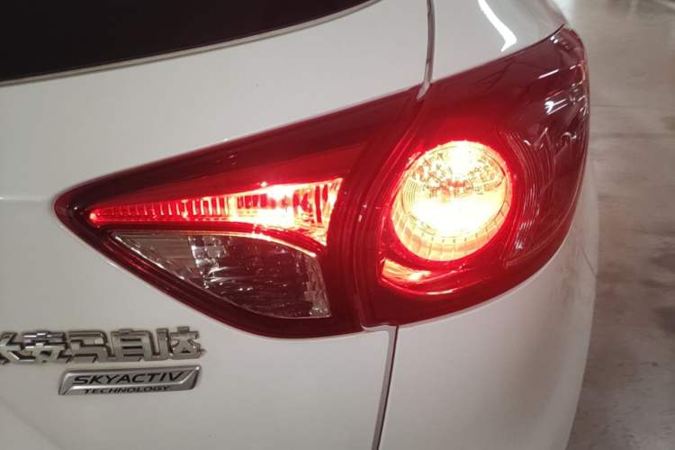 Used Mazda CX-5 2015 2.5L Automatic 4x4 Prestige Edition Right Rear Taillight