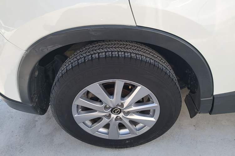 Used Mazda CX-5 2015 2.0L Automatic Two-Wheel Drive Urban Version Right Rear Wheel Hub