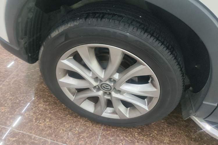 Used Mazda CX-5 2015 2.5L Automatic 4x4 Prestige Edition Right Rear Wheel Hub