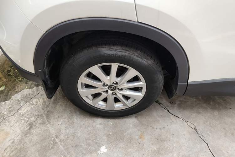 Used Mazda CX-5 2015 2.0L Automatic 4x4 Luxury Edition Right Rear Wheel Hub