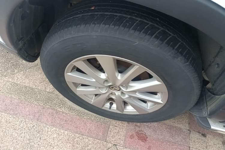 Used Mazda CX-5 2015 2.0L Automatic Two-Wheel Drive Urban Version Right Rear Wheel Hub