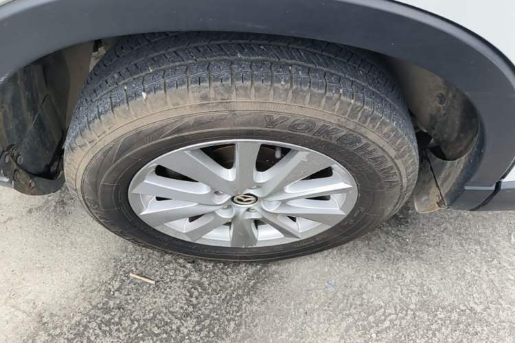 Used Mazda CX-5 2015 2.0L Manual Two-Wheel Drive Comfort Version Right Rear Wheel Hub