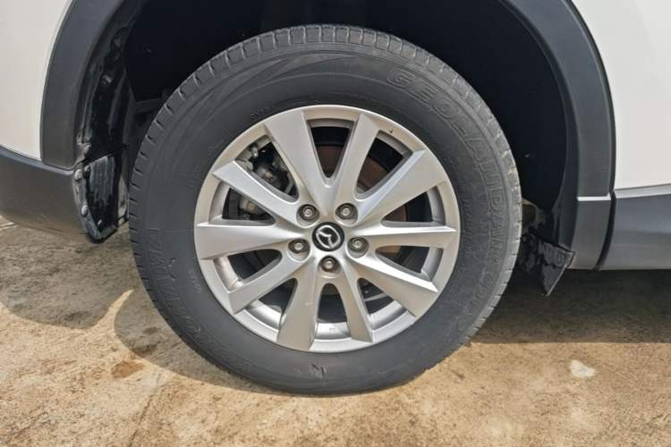Used Mazda CX-5 2015 2.0L Automatic Two-Wheel Drive Urban Version Right Rear Wheel Hub