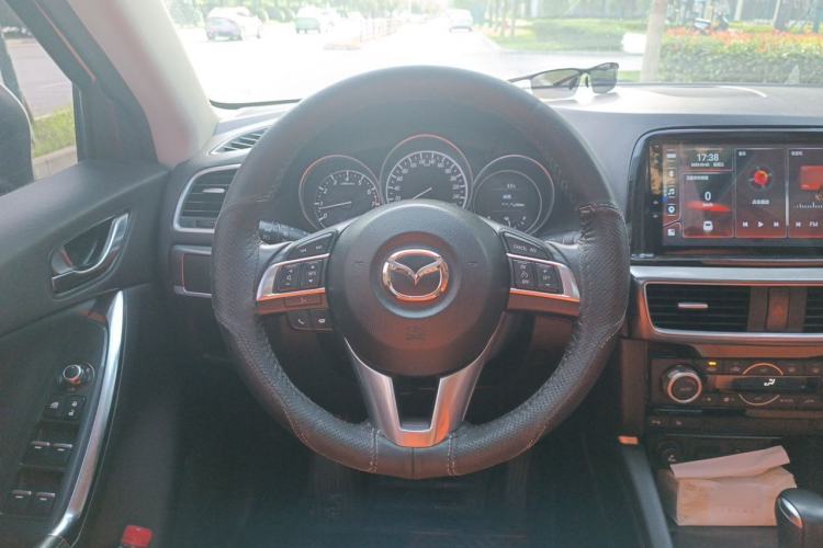 Used Mazda CX-5 2015 2.5L Automatic 4x4 Flagship Model Steering Wheel