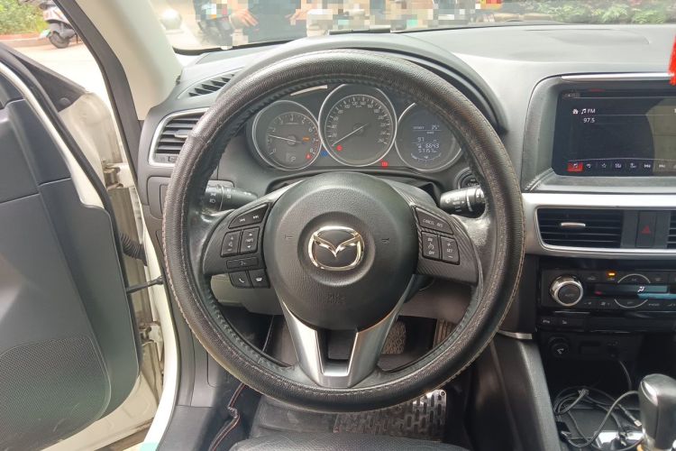 Used Mazda CX-5 2015 2.0L Automatic 4x4 Luxury Edition Steering Wheel