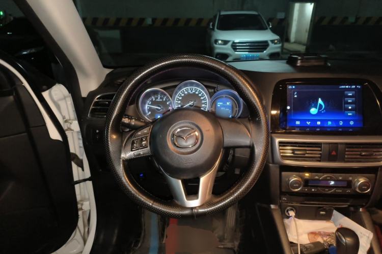 Used Mazda CX-5 2015 2.0L Automatic Two-Wheel Drive Urban Version Steering Wheel