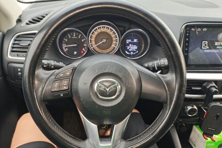 Used Mazda CX-5 2015 2.0L Automatic Two-Wheel Drive Urban Version Steering Wheel