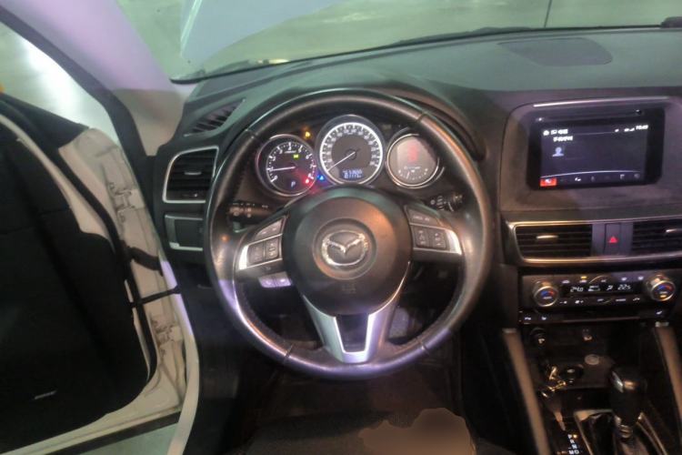 Used Mazda CX-5 2015 2.5L Automatic 4x4 Flagship Model Steering Wheel