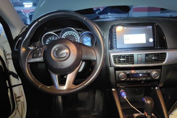 Used Mazda CX-5 2015 2.0L Automatic Two-Wheel Drive Urban Version Steering Wheel