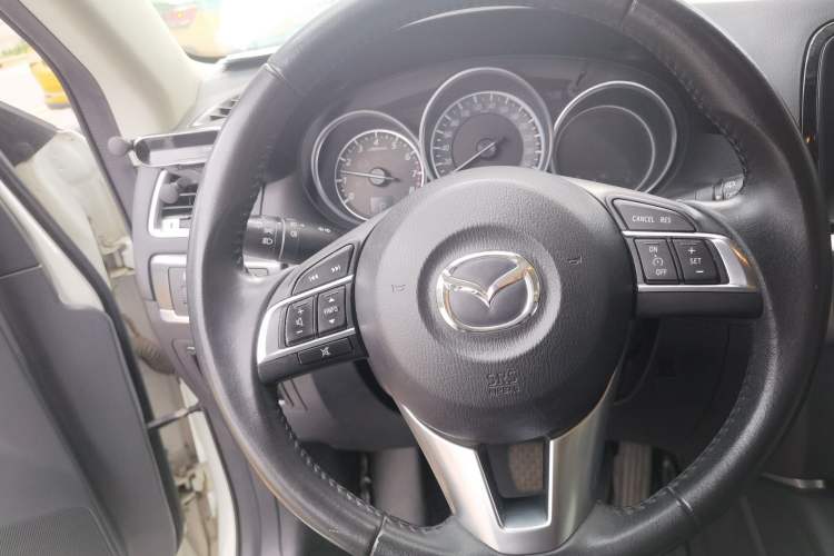 Used Mazda CX-5 2015 2.5L Automatic 4x4 Prestige Edition Steering Wheel
