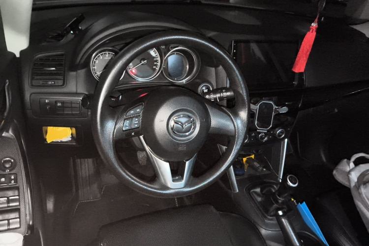 Used Mazda CX-5 2015 2.0L Manual Two-Wheel Drive Comfort Version Steering Wheel
