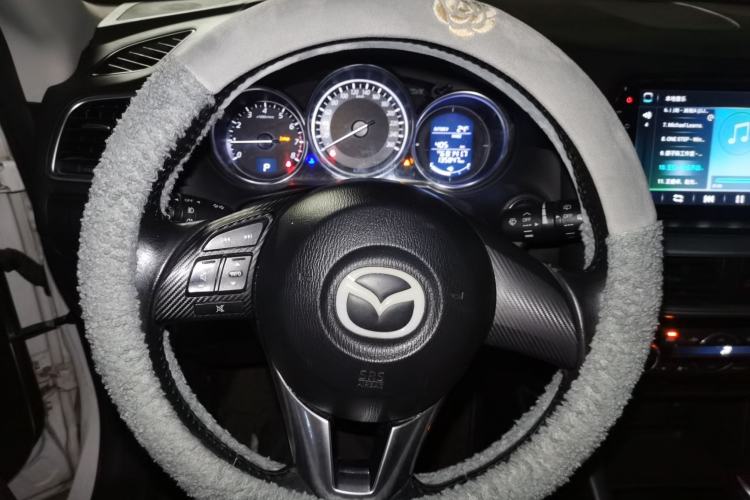 Used Mazda CX-5 2015 2.0L Automatic Two-Wheel Drive Urban Version Steering Wheel