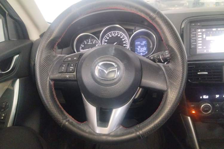 Used Mazda CX-5 2015 2.0L Manual Two-Wheel Drive Comfort Version Steering Wheel